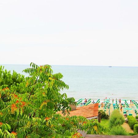 Hotel Laguna ليدو دي يسولو المظهر الخارجي الصورة