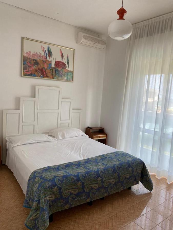 Hotel Laguna ليدو دي يسولو المظهر الخارجي الصورة